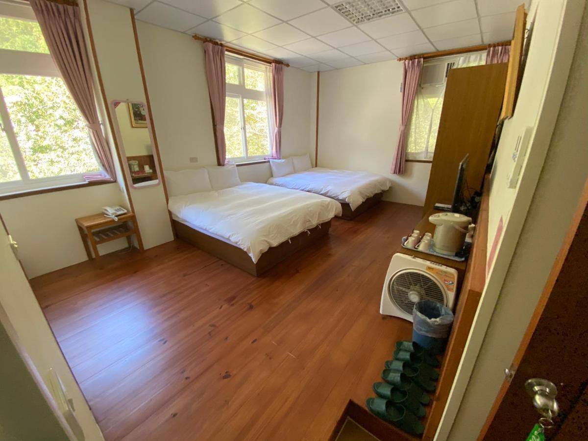 Lu-Lin B&B Wufeng  Eksteriør billede