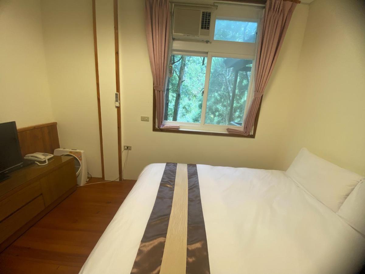 Lu-Lin B&B Wufeng  Eksteriør billede
