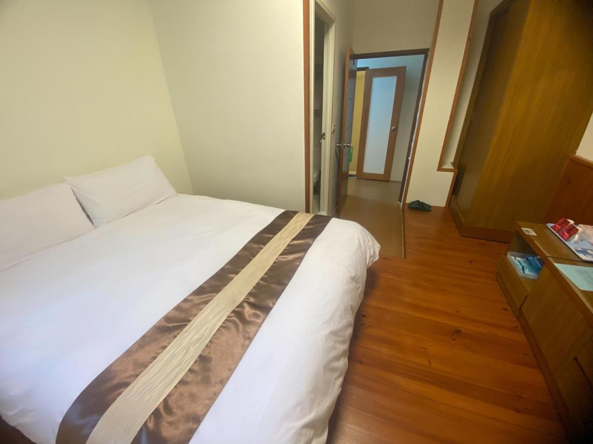 Lu-Lin B&B Wufeng  Eksteriør billede